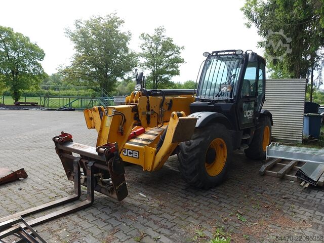 Ładowarka teleskopowa JCB 535-125