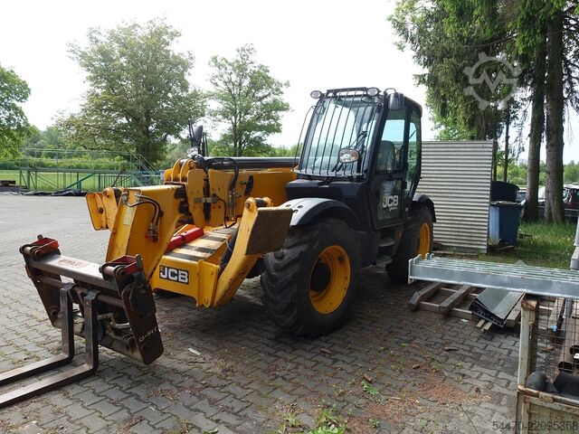 Ładowarka teleskopowa JCB 535-125