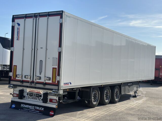 Hűtő félpótkocsi Schmitz Cargobull ISOTERMICO