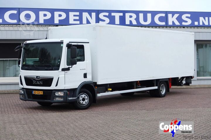 Box body MAN TGL 12.220 Bak + Palfinger klep 1500 KG   € 29...