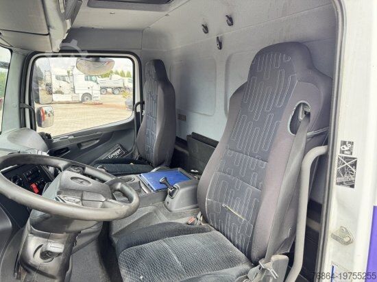Autocarro con pianale e telone MERCEDES-BENZ ATEGO N2 EURO 6