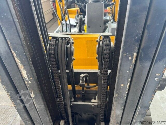 LPG’li Forkliftler Nissan U1D2A25LH