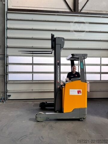 Reach trucklar Jungheinrich ETV 214