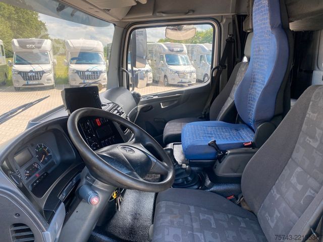 Hayvan taşıyıcı MERCEDES-BENZ Atego 8180 3-4  Pferde  Wohnung