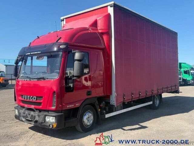 Flaklastbil med kapell Iveco 80E22 Jumbo Schiebeplane L+R Gr. Haus AHK Klima