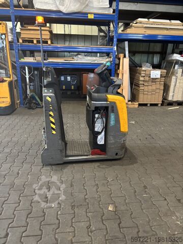 Trekvoertuigen Jungheinrich EZS130