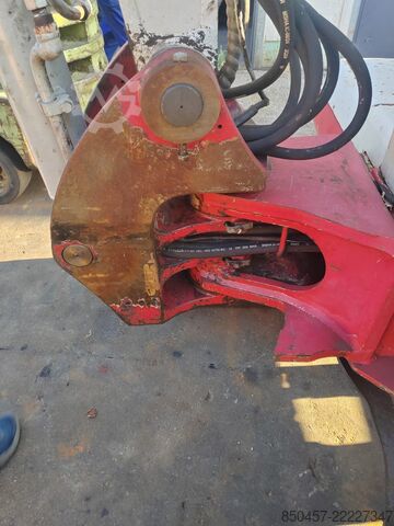 Minibagr Takeuchi TB150S