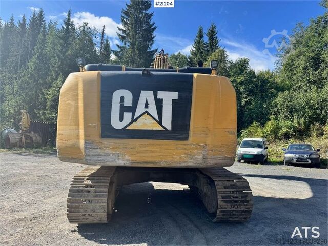 Rupsgraafmachine Caterpillar 323FL