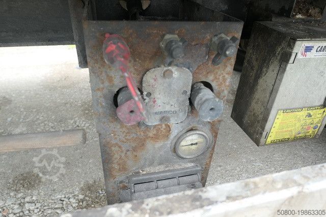 Auflieger mit Walkingfloor KRAKER CF-200, 92m³, 10mm Boden, Luft-Lift, BPW