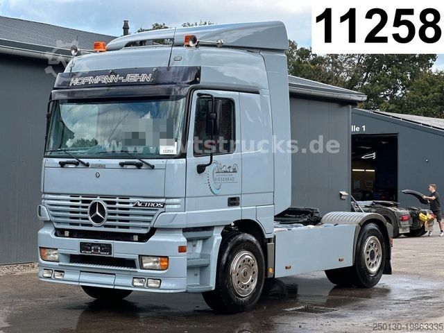 Standardowy ciągnik siodłowy MERCEDES-BENZ Actros 1848 MP1 4x2 Blatt-/Luft *TOP*