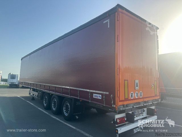 Otevřený návěs s plachtou Schmitz Cargobull Curtainsider Standard