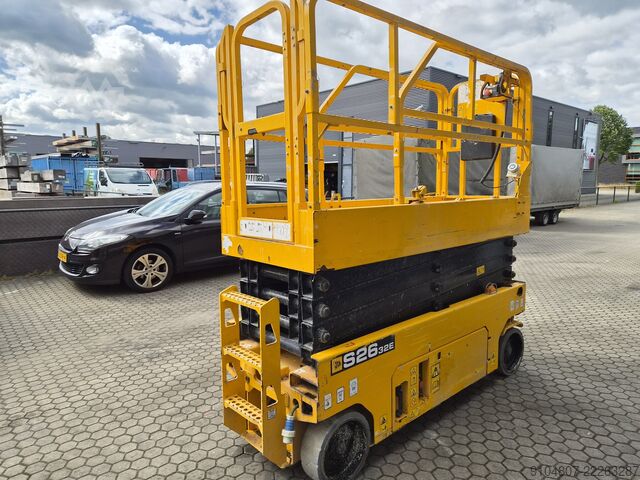 Ollós emelő JCB S2632E, Year 2018, 10.1m Workingheight