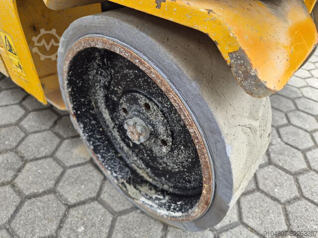 Ollós emelő JCB S2632E, Year 2018, 10.1m Workingheight