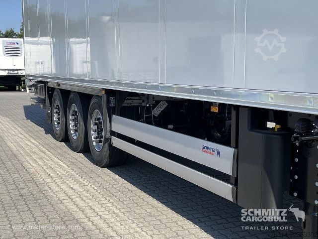 Hűtő félpótkocsi Schmitz Cargobull Tiefkühler Standard Ladebordwand