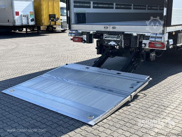 Hűtő félpótkocsi Schmitz Cargobull Tiefkühler Standard Ladebordwand