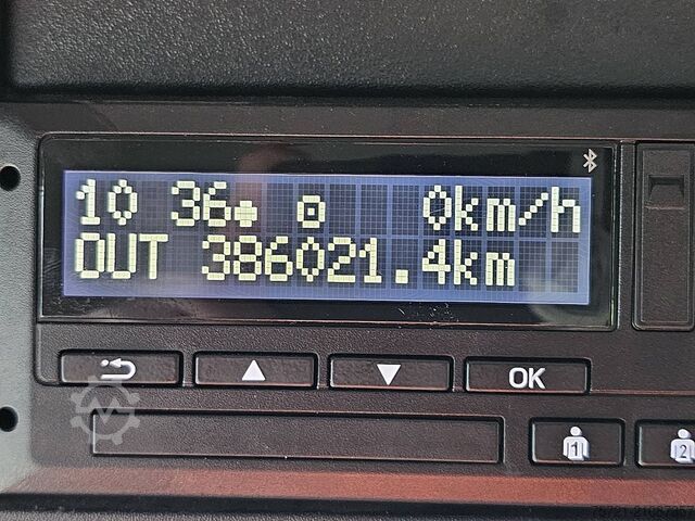 Huifzeil DAF CF 260 19T TAILLIFT AIRCO