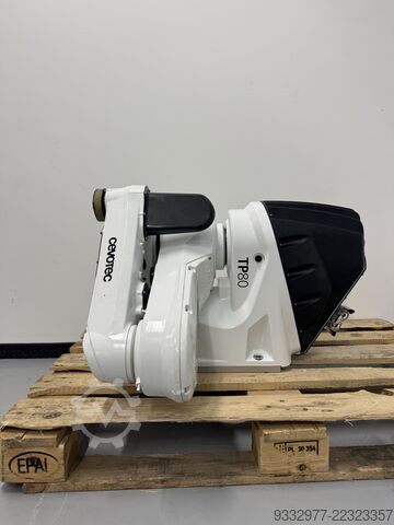 Industrijski robot Staubli TP80 + CS8C Controller