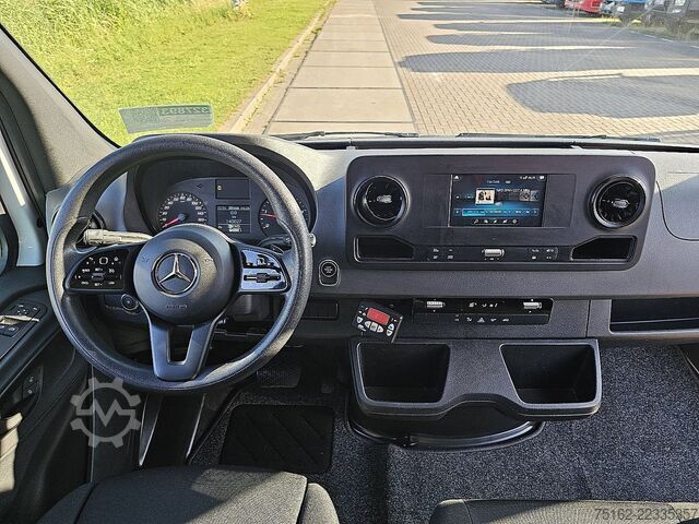 Kyldelastbil MERCEDES-BENZ SPRINTER 516 Koelwagen Automaat!