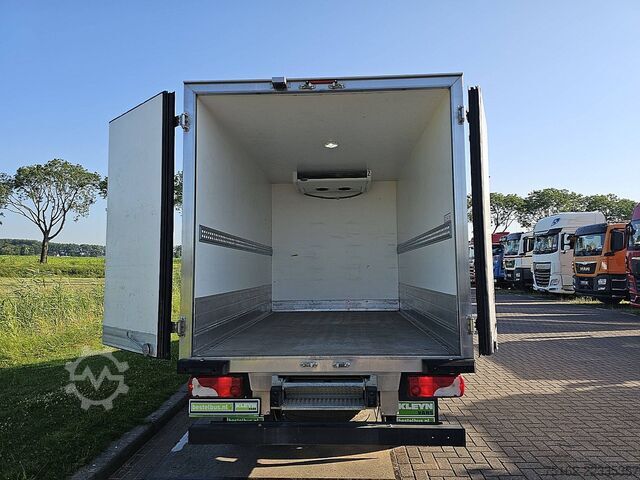 Kyldelastbil MERCEDES-BENZ SPRINTER 516 Koelwagen Automaat!