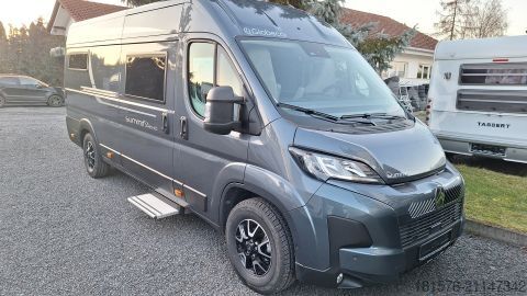 Campervan Globecar Summit Shine 640 artense grau met.