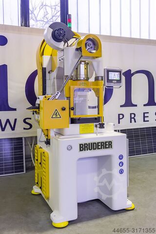 Punzonadora automática BSTA 30