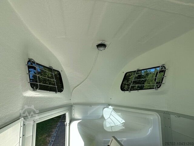Viehanhänger Sirius S75 S-line Alu 2-Pferdehänger