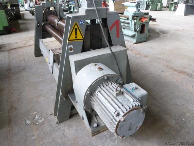 Curvatrice per lamiera a tre rulli WMW WBB 2300