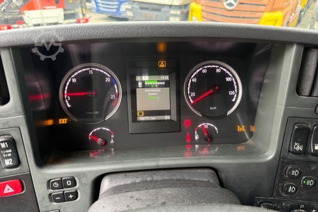 Truck mounted crane SCANIA G490 6x2 PK18002-4