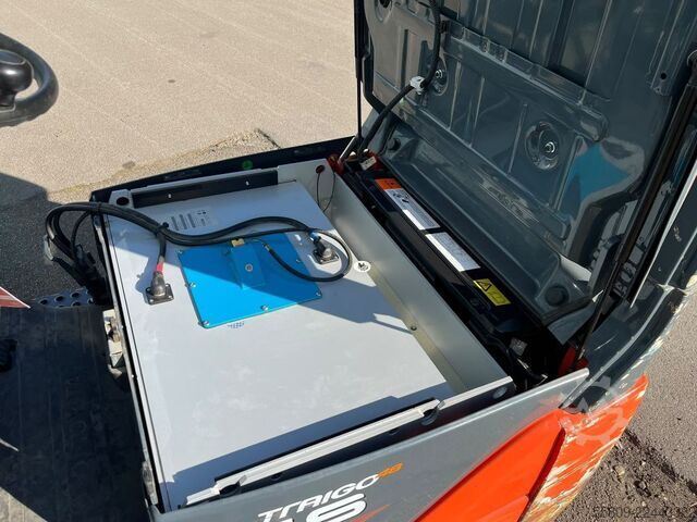 Carrello elevatore elettrico a 4 ruote Toyota 8FBEK16T