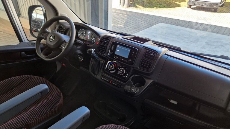 Minibus FIAT 2x  Opel Movano 18 SS  in Stock Fiat Ducato