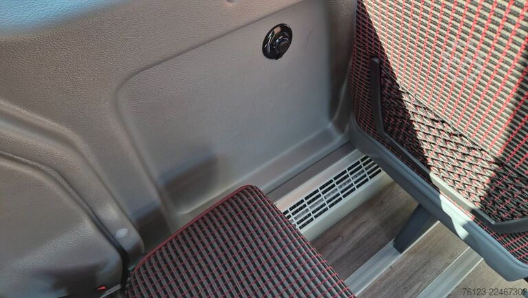 Minibus FIAT 2x  Opel Movano 18 SS  in Stock Fiat Ducato