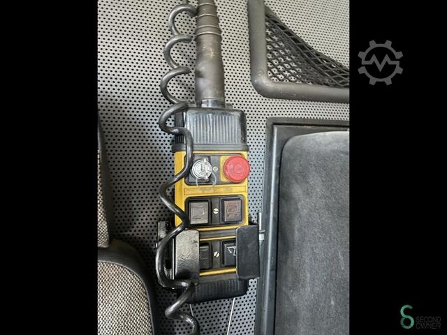 Veegzuigmachine HMF 416