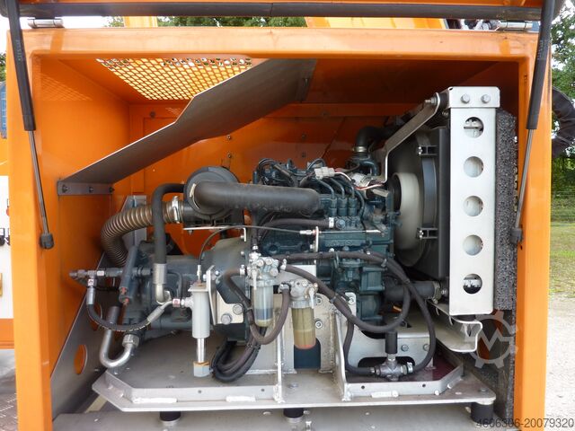 Mobiele kraan Böcker AHK 30 KS