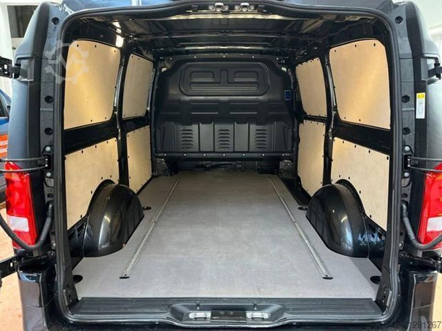 Skåpbil MERCEDES-BENZ Vito 116 CDI RWD PRO lang KAMERA PDC TEMPOMAT