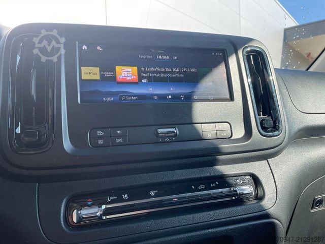 Skåpbil MERCEDES-BENZ Vito 116 CDI RWD PRO lang AHK TEMPOMAT KAMERA