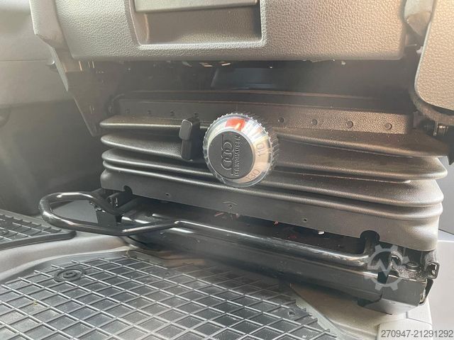 Hög tak skåpbil MAN TGE 3.180 L3H3 Kasten 4x4 AUTOM DIFF AHK ACC NAV