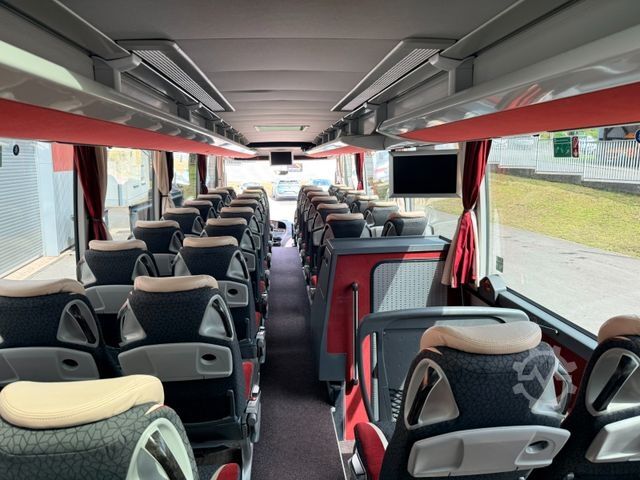 Motor coach SETRA S 516 HD/2 48+2+1
