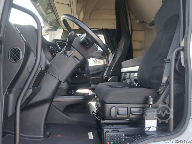 Standardni tegljač Iveco S-Way AS 440 S 53 T/P Kippyhdraulik