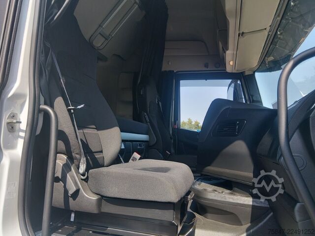 Standardni tegljač Iveco S-Way AS 440 S 53 T/P Kippyhdraulik