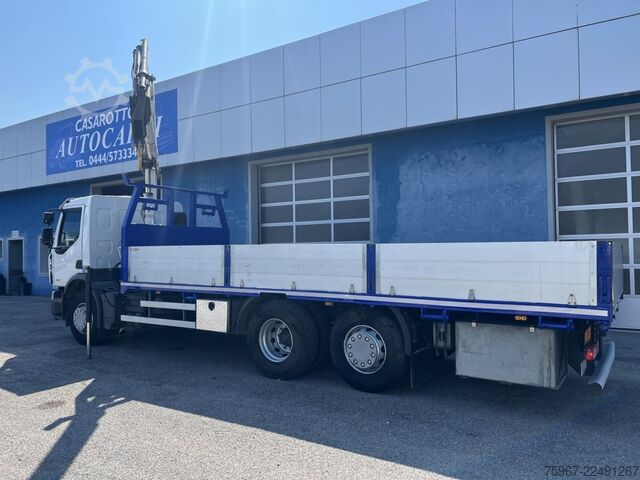 Lastbil med fast lad og kran Renault Premium 340