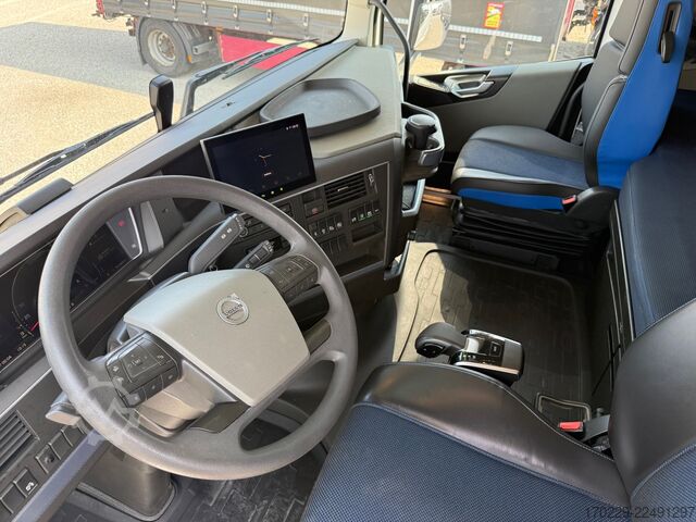 Standardni tegljač Volvo fh 500 i save