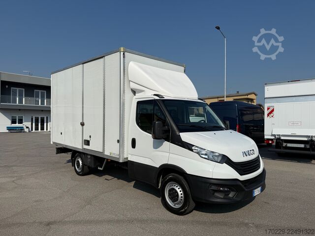 Boxvogn IVECO Daily 35S14