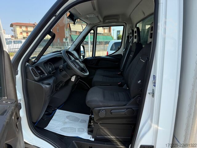 Boxvogn IVECO Daily 35S14