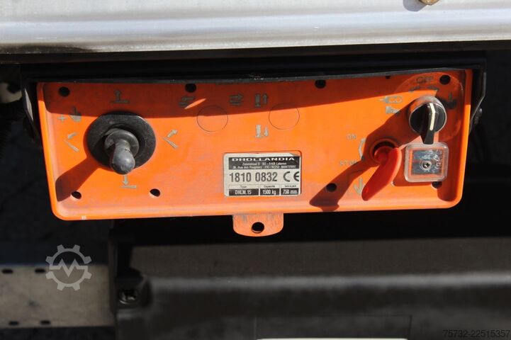 Autocamion cu caroserie tip cutie Iveco Eurocargo  120-210 E6 Koffer 8,6m Klima LBW1500Kg