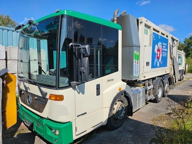 Camión de la basura MERCEDES-BENZ 2629 2 Kammern
