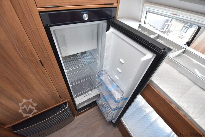Caravan HYMER/ERIBA Eriba Touring 560 Komfort Paket, 1400kg