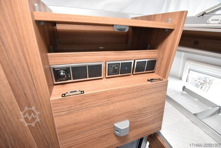 Caravan HYMER/ERIBA Eriba Touring 560 Komfort Paket, 1400kg