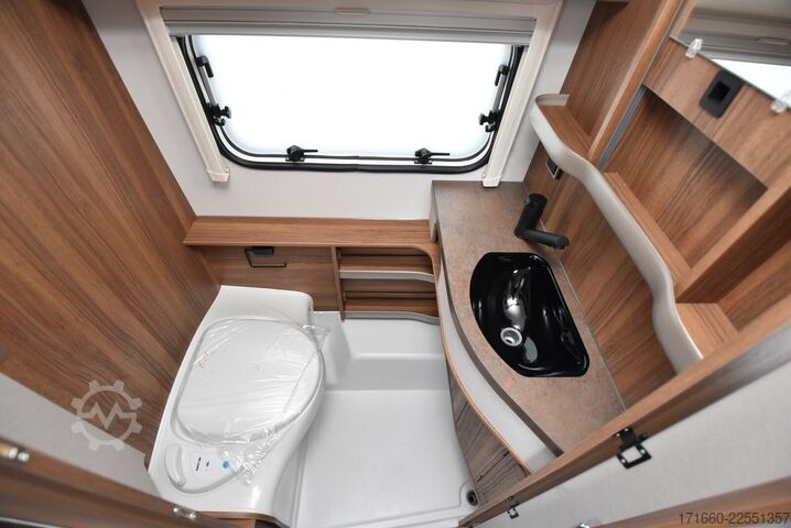 Caravan HYMER/ERIBA Eriba Touring 560 Komfort Paket, 1400kg