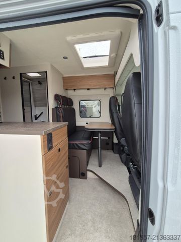 Camper van BÜRSTNER Papillon PC 6.0 ** Aufstelldach **, Automatik
