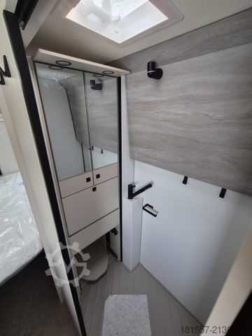 Camper van BÜRSTNER Papillon PC 6.0 ** Aufstelldach **, Automatik